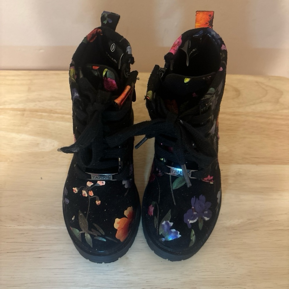 Girls floral boots